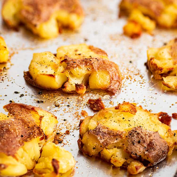 Crispy Smashed Red Potatoes: Rustic Elegance for Every Table